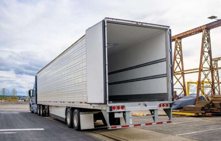 How Much Does a Semi-Truck Weigh? Empty vs. Fully Loaded Truck Weight How Much Does a Semi Truck Weigh